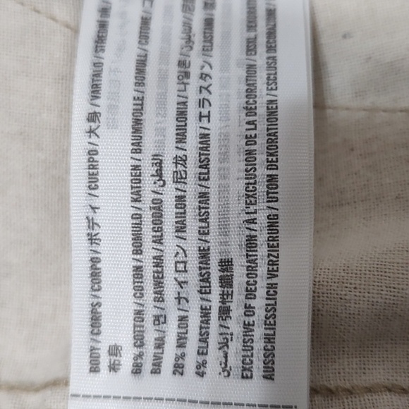 Abercrombie & Fitch Khaki Pull On Shorts Size S - Picture 4 of 4